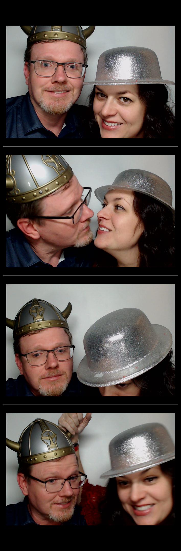 Atlas Air  | View more photos from the event at gallery.saycheesephotobooth.com/u/SayCheesePhotoBooth/Atlas-Air-0