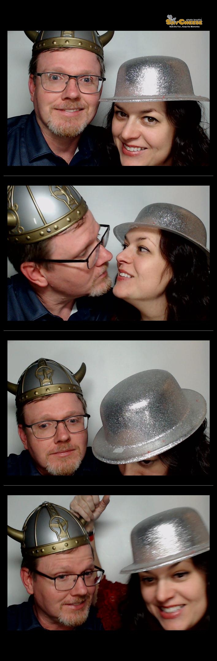 Atlas Air  | View more photos from the event at gallery.saycheesephotobooth.com/u/SayCheesePhotoBooth/Atlas-Air-0