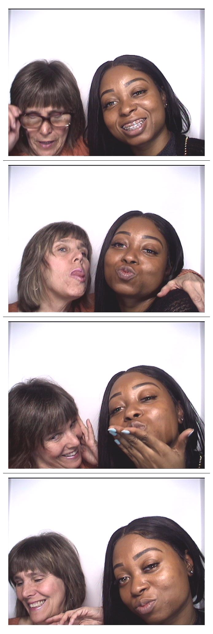 Benge wedding  | View more photos from the event at gallery.saycheesephotobooth.com/u/SayCheesePhotoBooth/Benge-wedding