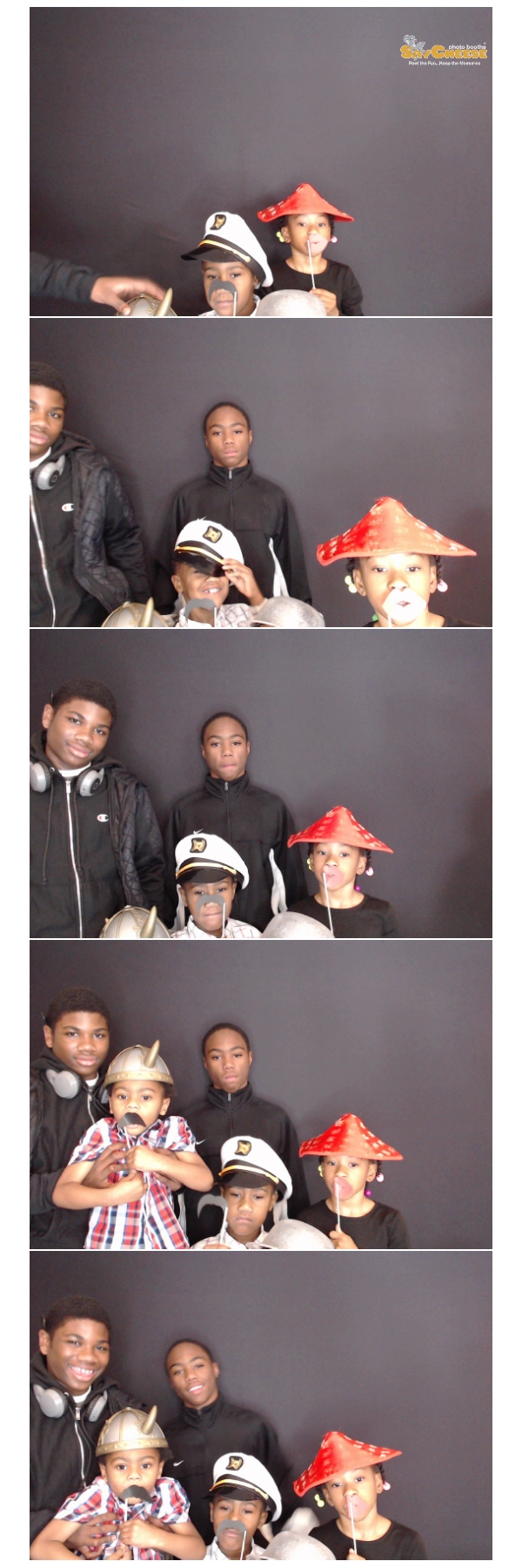 Bethany House  | View more photos from the event at gallery.saycheesephotobooth.com/u/SayCheesePhotoBooth/Bethany-House
