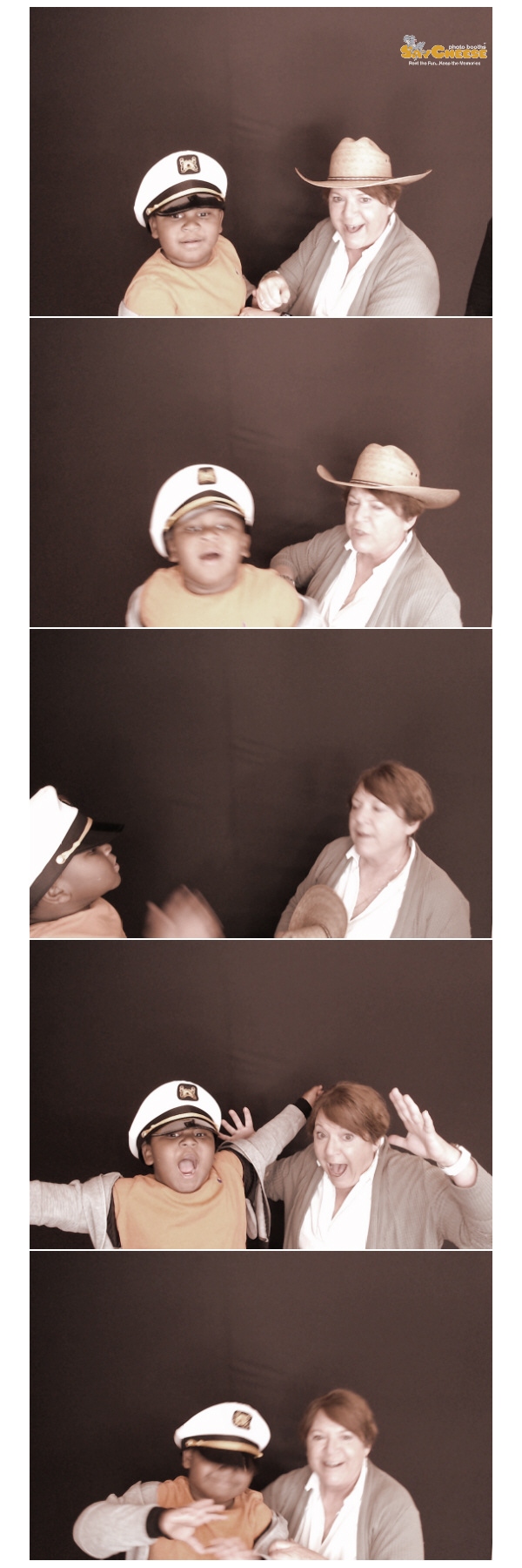 Bethany House  | View more photos from the event at gallery.saycheesephotobooth.com/u/SayCheesePhotoBooth/Bethany-House