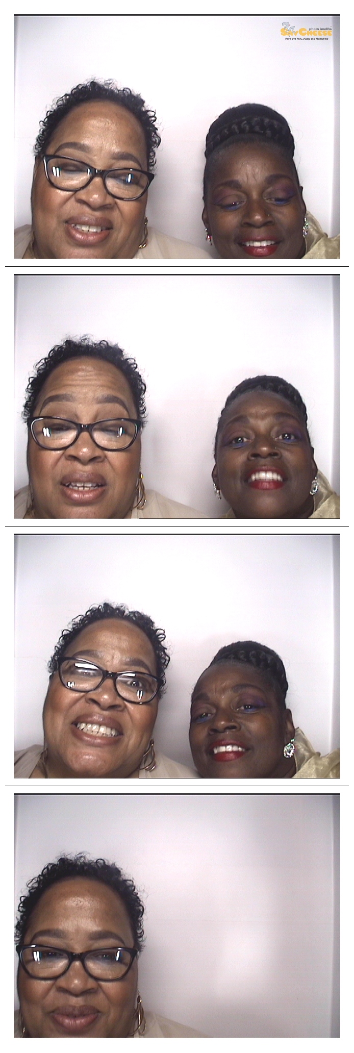 Brown wedding  | View more photos from the event at gallery.saycheesephotobooth.com/u/SayCheesePhotoBooth/Brown-wedding