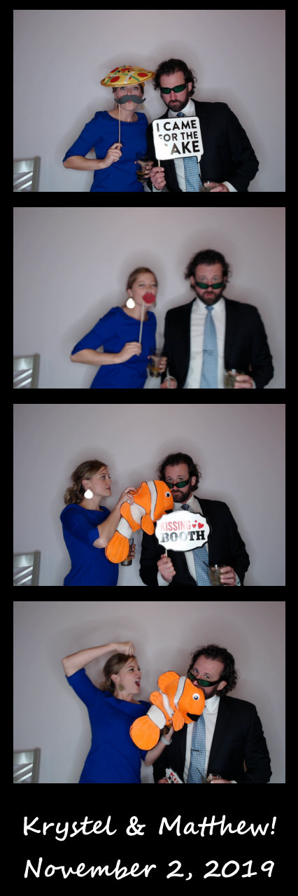 Burger wedding  | View more photos from the event at gallery.saycheesephotobooth.com/u/SayCheesePhotoBooth/Burger-wedding