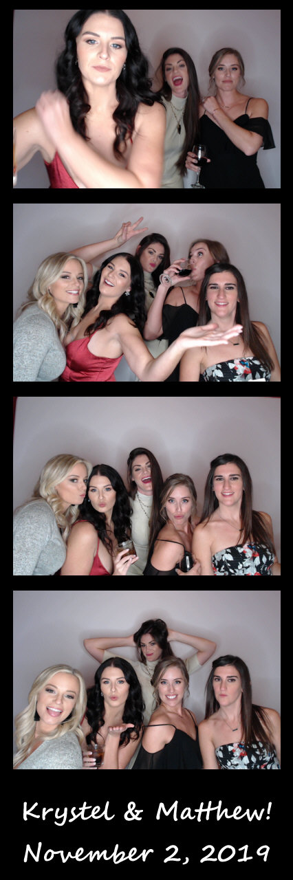 Burger wedding  | View more photos from the event at gallery.saycheesephotobooth.com/u/SayCheesePhotoBooth/Burger-wedding