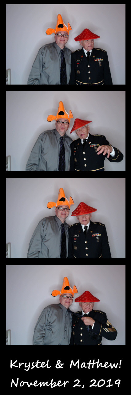 Burger wedding  | View more photos from the event at gallery.saycheesephotobooth.com/u/SayCheesePhotoBooth/Burger-wedding