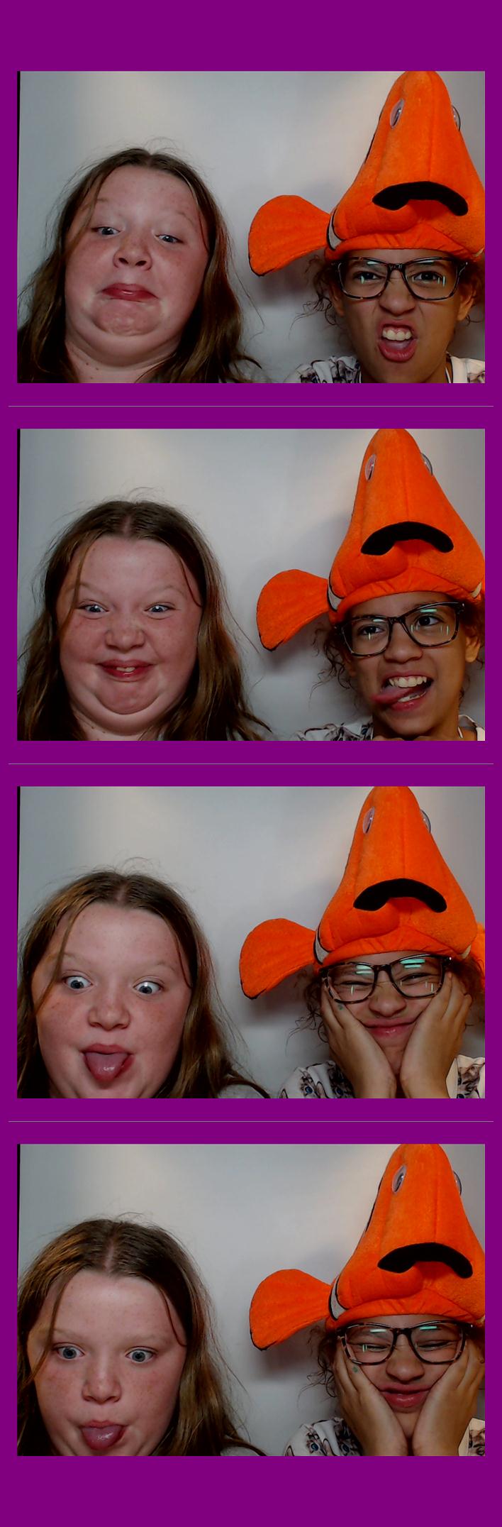 Campbell Ridge Elementary  | View more photos from the event at gallery.saycheesephotobooth.com/u/SayCheesePhotoBooth/Campbell-Ridge-Elementary