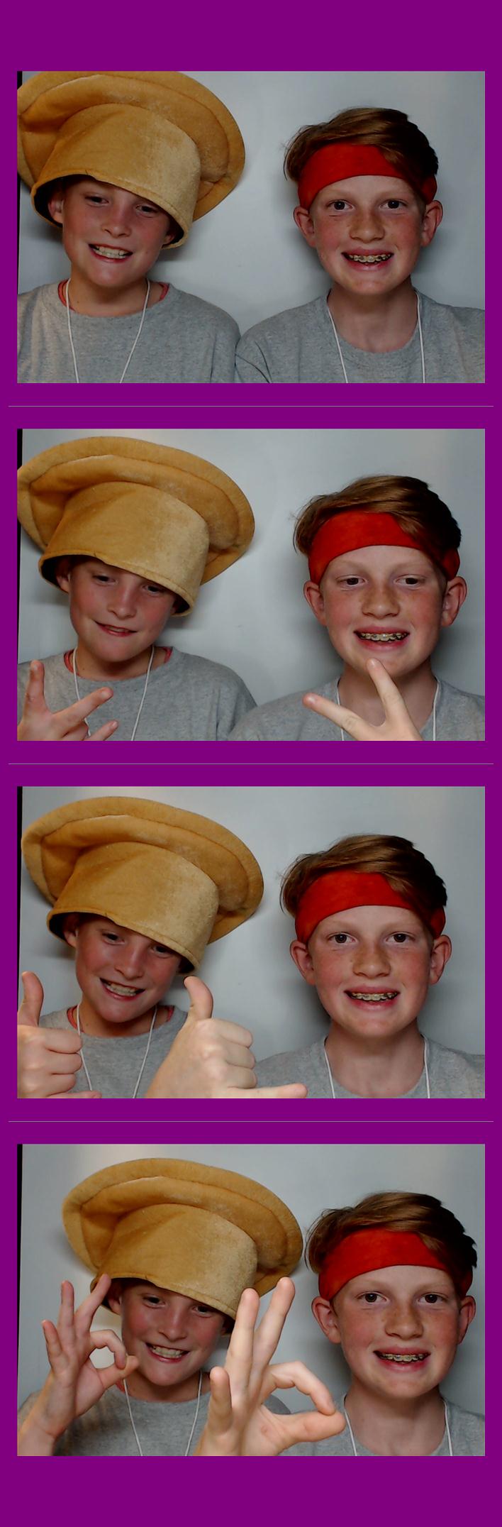 Campbell Ridge Elementary  | View more photos from the event at gallery.saycheesephotobooth.com/u/SayCheesePhotoBooth/Campbell-Ridge-Elementary