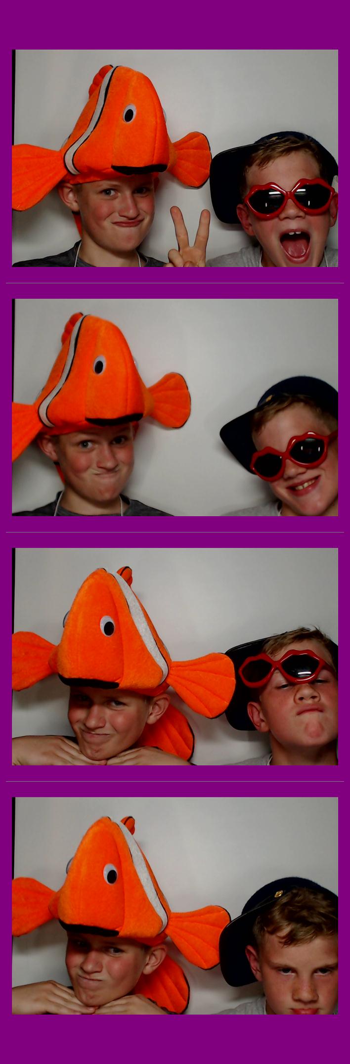 Campbell Ridge Elementary  | View more photos from the event at gallery.saycheesephotobooth.com/u/SayCheesePhotoBooth/Campbell-Ridge-Elementary