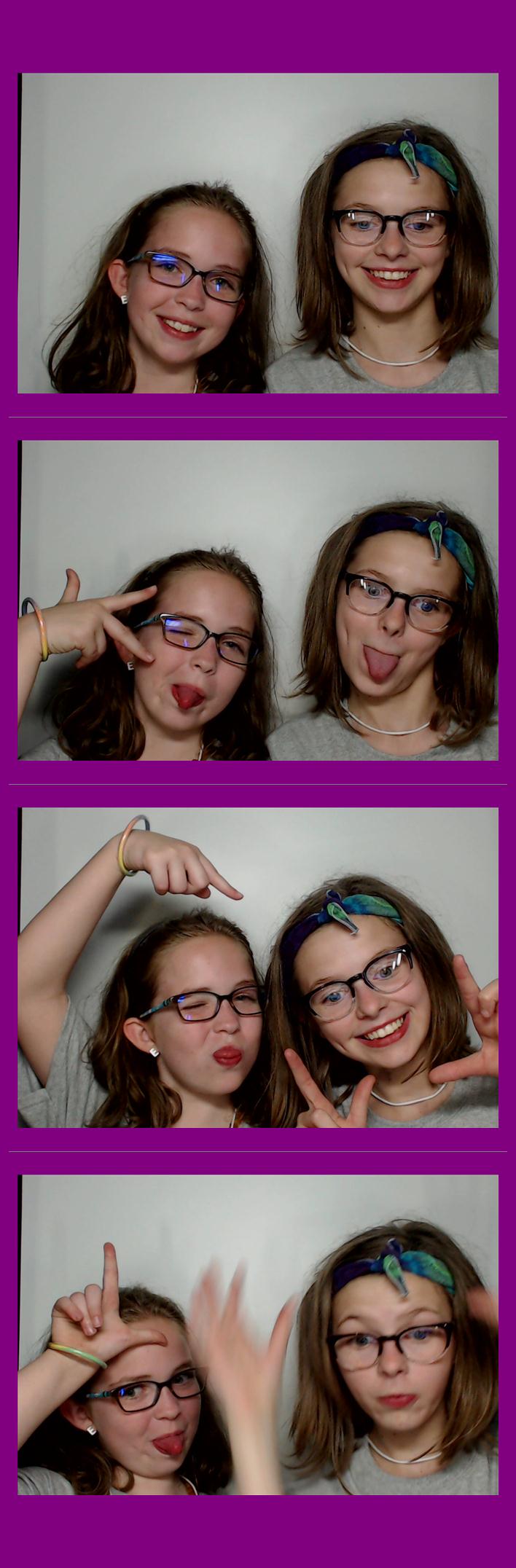 Campbell Ridge Elementary  | View more photos from the event at gallery.saycheesephotobooth.com/u/SayCheesePhotoBooth/Campbell-Ridge-Elementary