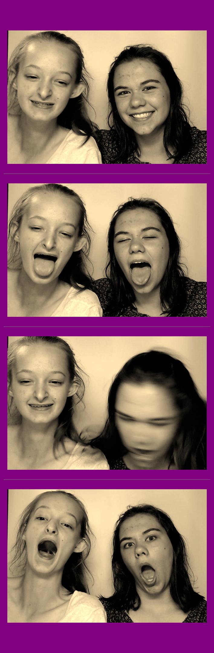 Campbell Ridge Elementary  | View more photos from the event at gallery.saycheesephotobooth.com/u/SayCheesePhotoBooth/Campbell-Ridge-Elementary