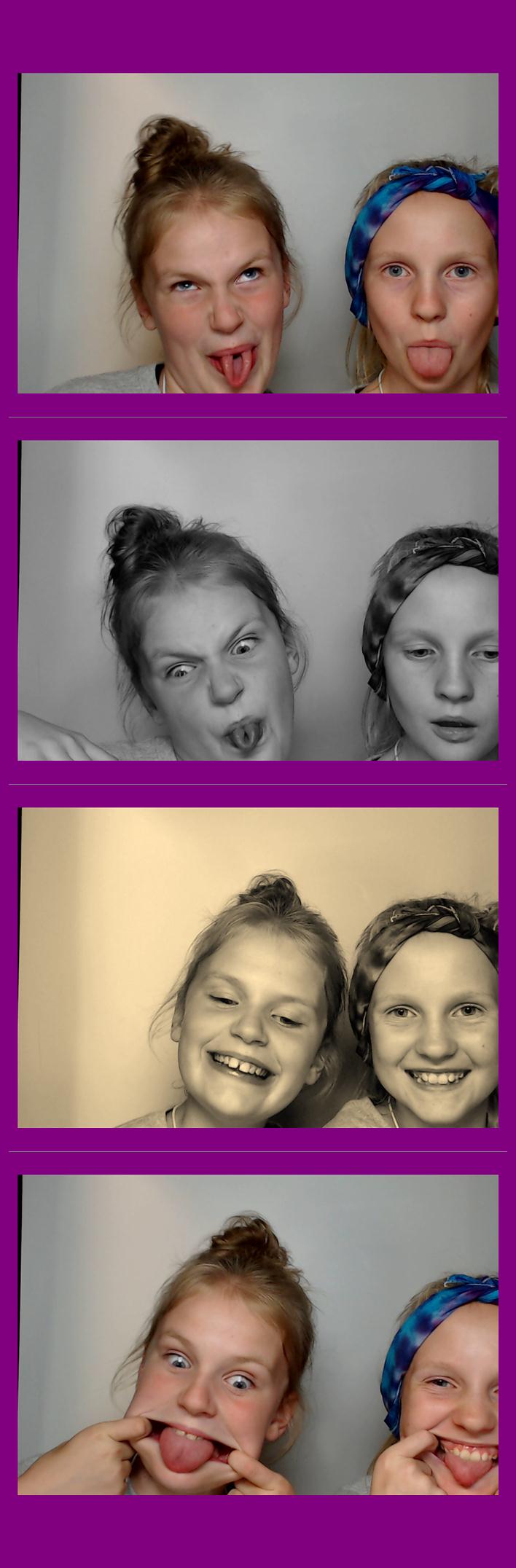 Campbell Ridge Elementary  | View more photos from the event at gallery.saycheesephotobooth.com/u/SayCheesePhotoBooth/Campbell-Ridge-Elementary