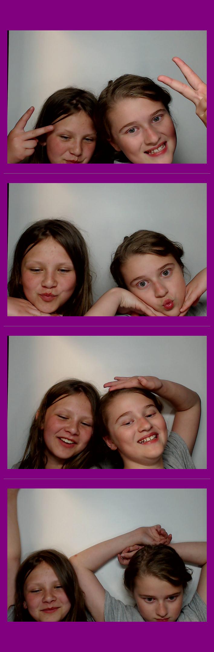Campbell Ridge Elementary  | View more photos from the event at gallery.saycheesephotobooth.com/u/SayCheesePhotoBooth/Campbell-Ridge-Elementary