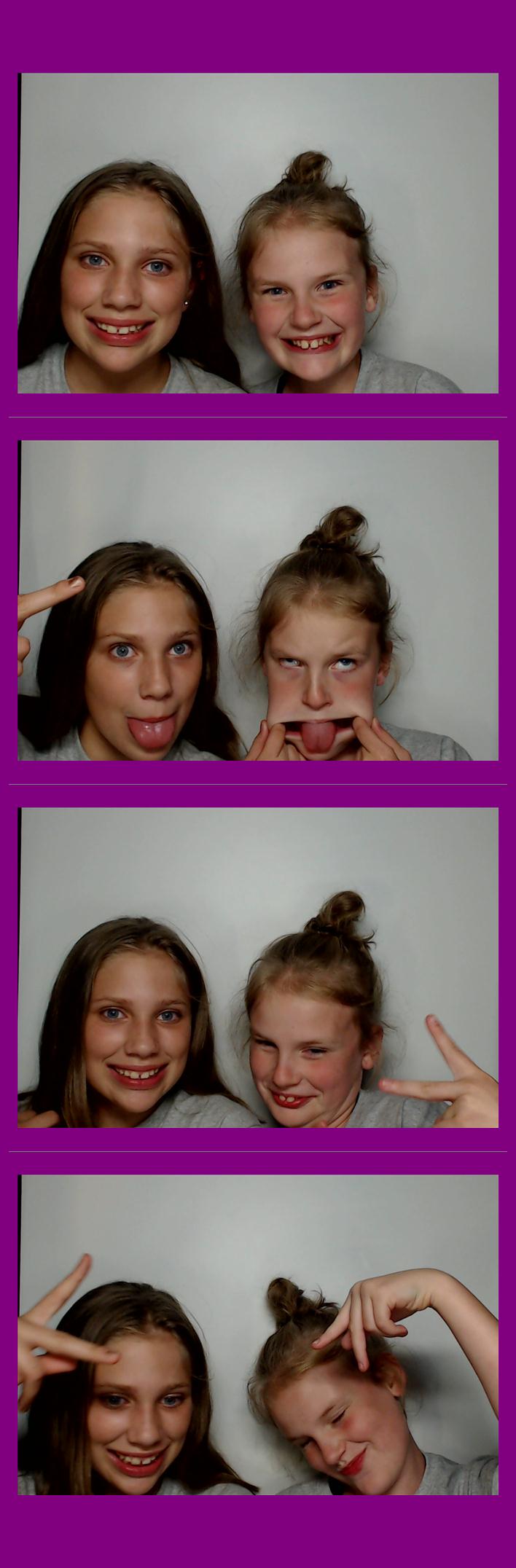 Campbell Ridge Elementary  | View more photos from the event at gallery.saycheesephotobooth.com/u/SayCheesePhotoBooth/Campbell-Ridge-Elementary
