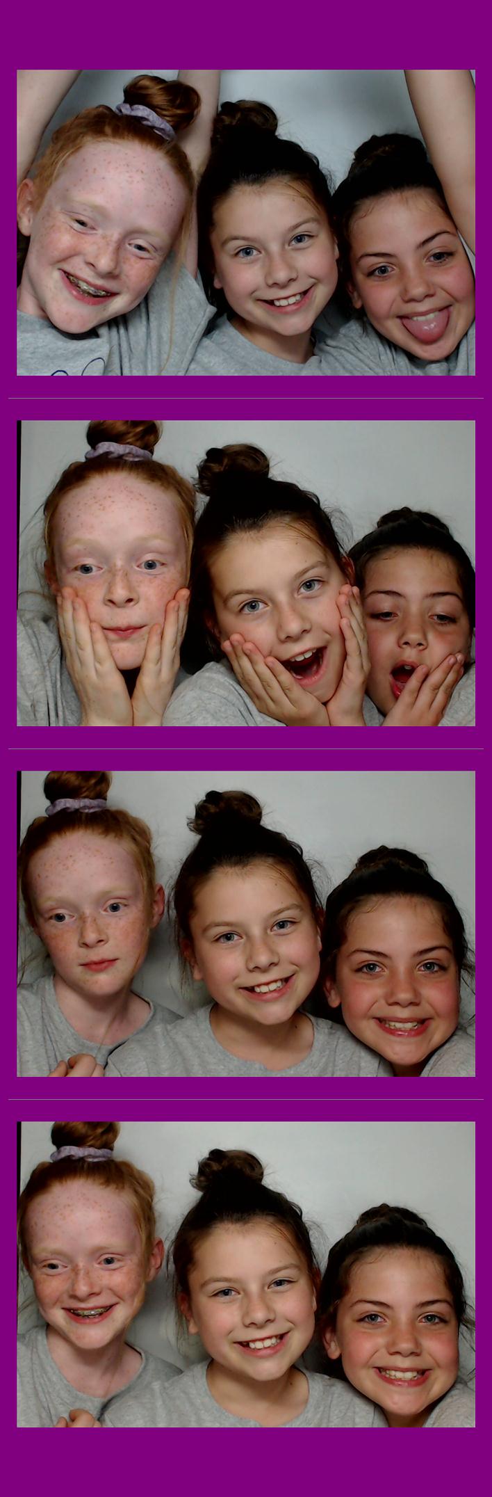 Campbell Ridge Elementary  | View more photos from the event at gallery.saycheesephotobooth.com/u/SayCheesePhotoBooth/Campbell-Ridge-Elementary