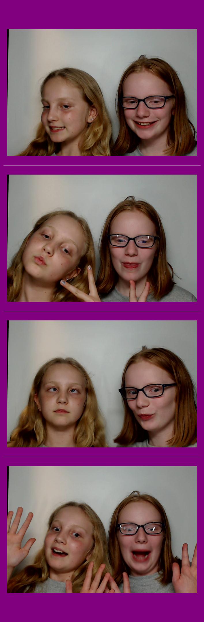 Campbell Ridge Elementary  | View more photos from the event at gallery.saycheesephotobooth.com/u/SayCheesePhotoBooth/Campbell-Ridge-Elementary