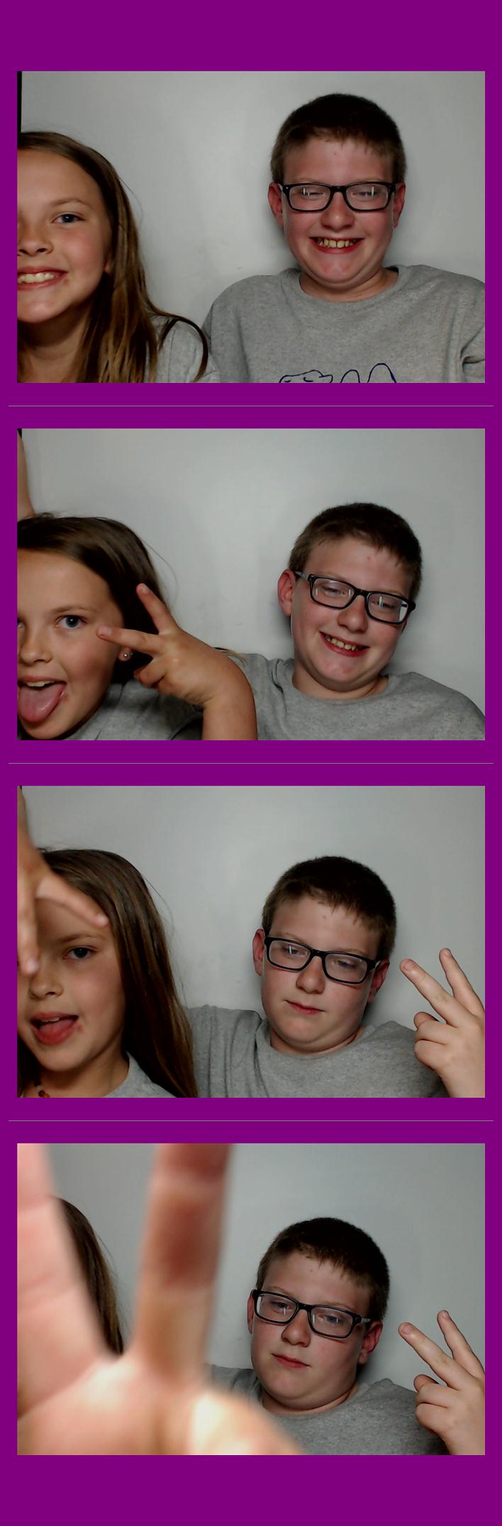 Campbell Ridge Elementary  | View more photos from the event at gallery.saycheesephotobooth.com/u/SayCheesePhotoBooth/Campbell-Ridge-Elementary