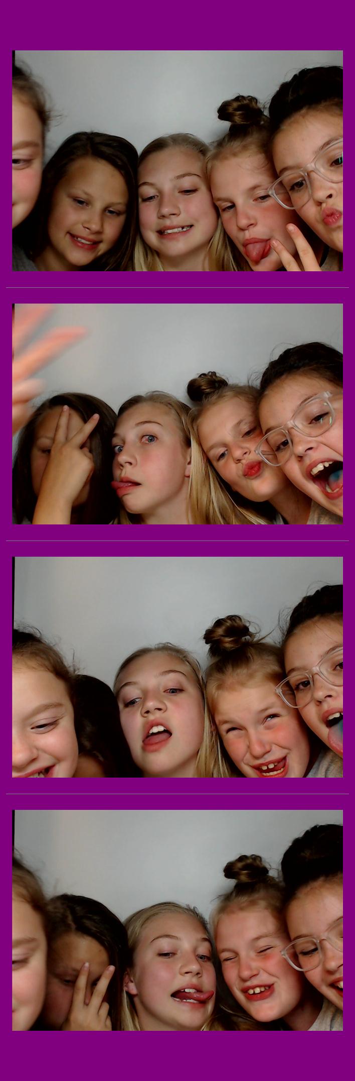 Campbell Ridge Elementary  | View more photos from the event at gallery.saycheesephotobooth.com/u/SayCheesePhotoBooth/Campbell-Ridge-Elementary