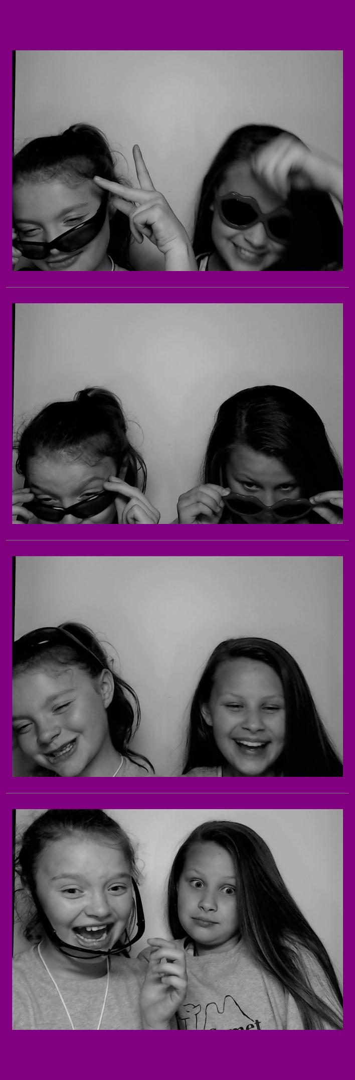 Campbell Ridge Elementary  | View more photos from the event at gallery.saycheesephotobooth.com/u/SayCheesePhotoBooth/Campbell-Ridge-Elementary