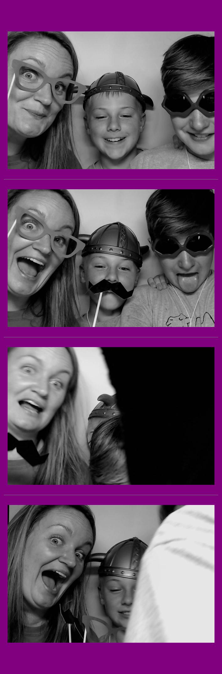 Campbell Ridge Elementary  | View more photos from the event at gallery.saycheesephotobooth.com/u/SayCheesePhotoBooth/Campbell-Ridge-Elementary