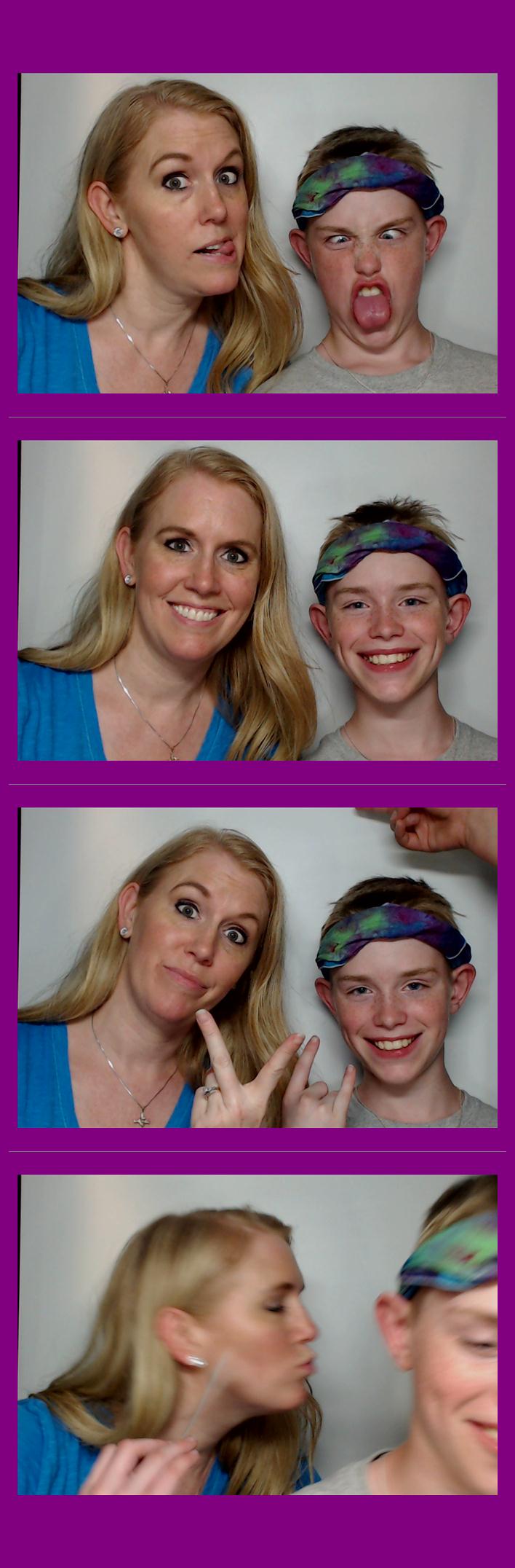 Campbell Ridge Elementary  | View more photos from the event at gallery.saycheesephotobooth.com/u/SayCheesePhotoBooth/Campbell-Ridge-Elementary
