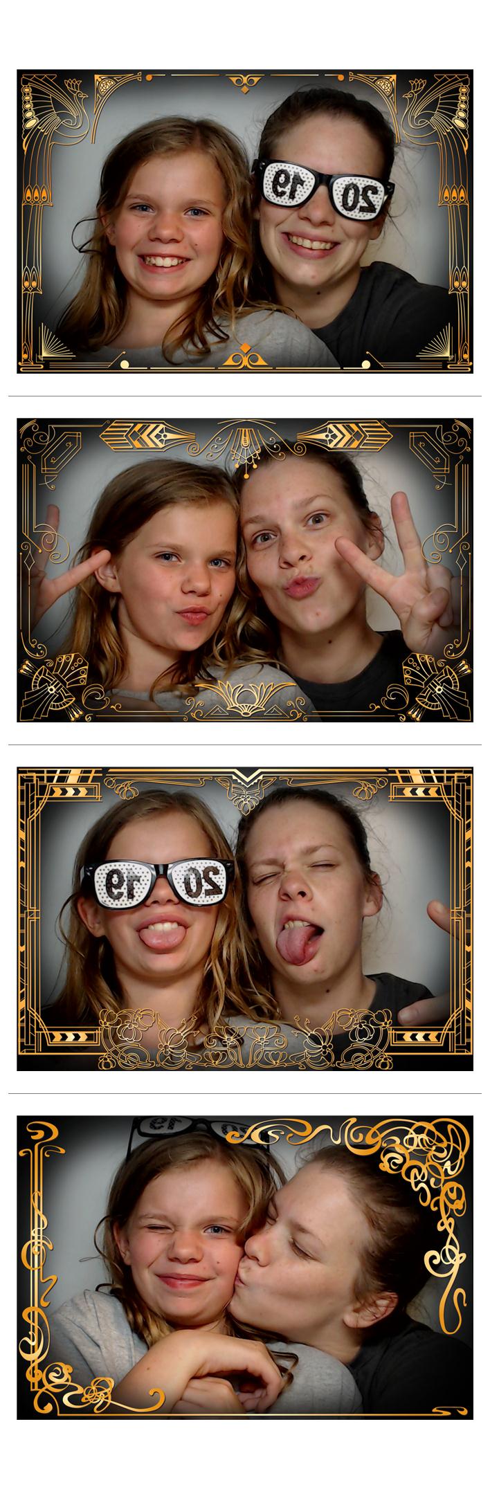 Campbell Ridge Elementary  | View more photos from the event at gallery.saycheesephotobooth.com/u/SayCheesePhotoBooth/Campbell-Ridge-Elementary