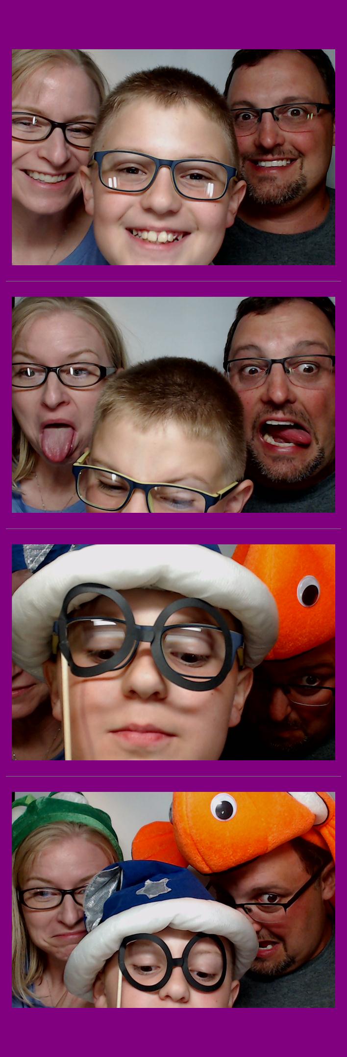 Campbell Ridge Elementary  | View more photos from the event at gallery.saycheesephotobooth.com/u/SayCheesePhotoBooth/Campbell-Ridge-Elementary