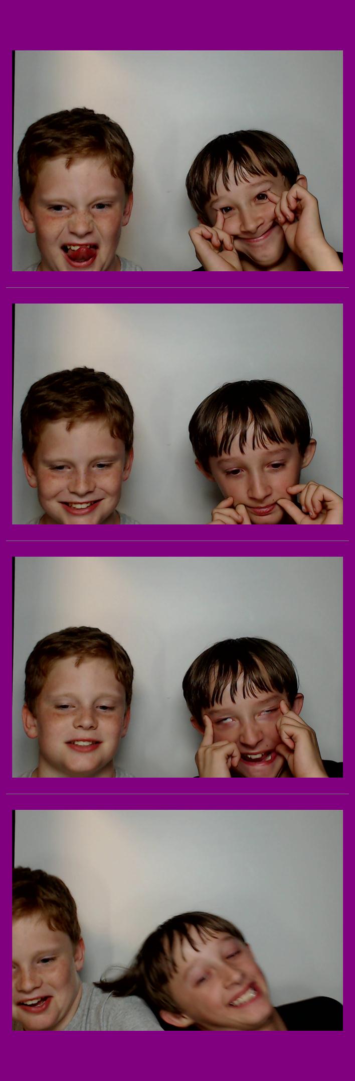 Campbell Ridge Elementary  | View more photos from the event at gallery.saycheesephotobooth.com/u/SayCheesePhotoBooth/Campbell-Ridge-Elementary