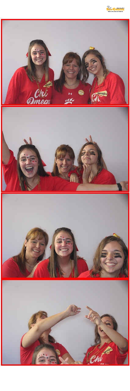 Chi Omega  | View more photos from the event at gallery.saycheesephotobooth.com/u/SayCheesePhotoBooth/Chi-Omega