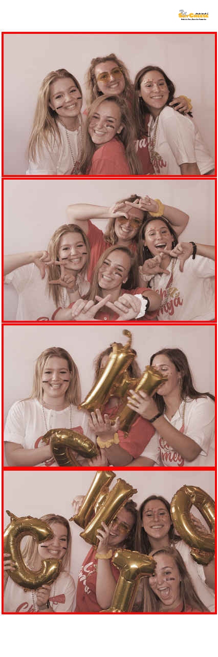Chi Omega  | View more photos from the event at gallery.saycheesephotobooth.com/u/SayCheesePhotoBooth/Chi-Omega