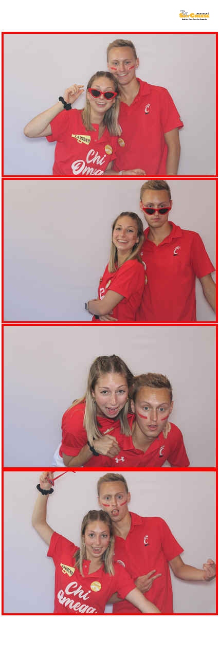 Chi Omega  | View more photos from the event at gallery.saycheesephotobooth.com/u/SayCheesePhotoBooth/Chi-Omega