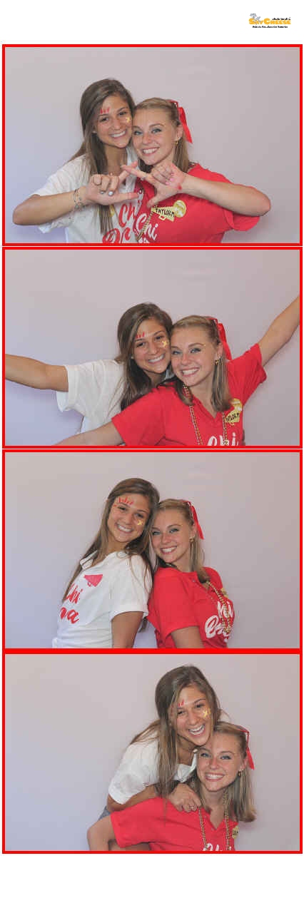 Chi Omega  | View more photos from the event at gallery.saycheesephotobooth.com/u/SayCheesePhotoBooth/Chi-Omega