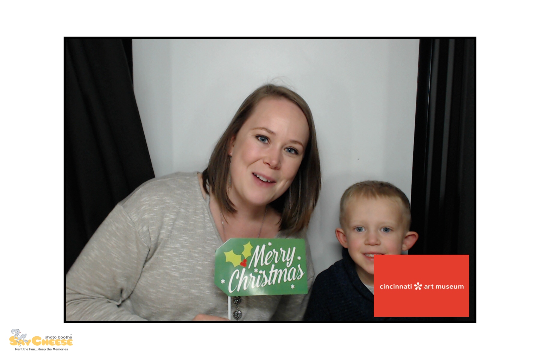 Cincinnati Art Museum | View more photos from the event at gallery.saycheesephotobooth.com/u/SayCheesePhotoBooth/Cincinnati-Art-Museum