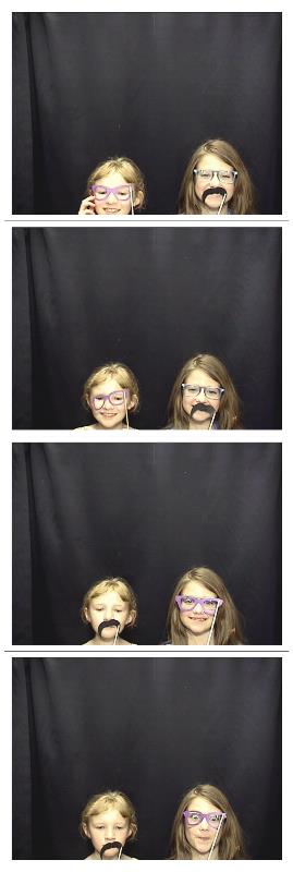 Daddy Daughter Derby Dance  | View more photos from the event at gallery.saycheesephotobooth.com/u/SayCheesePhotoBooth/Daddy-Daughter-Derby-Dance