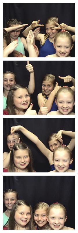 Daddy Daughter Derby Dance  | View more photos from the event at gallery.saycheesephotobooth.com/u/SayCheesePhotoBooth/Daddy-Daughter-Derby-Dance