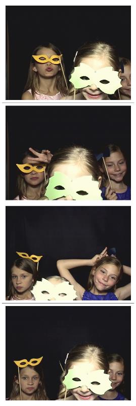 Daddy Daughter Derby Dance  | View more photos from the event at gallery.saycheesephotobooth.com/u/SayCheesePhotoBooth/Daddy-Daughter-Derby-Dance