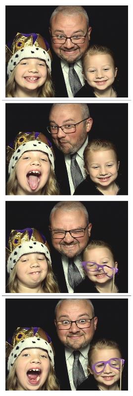 Daddy Daughter Derby Dance  | View more photos from the event at gallery.saycheesephotobooth.com/u/SayCheesePhotoBooth/Daddy-Daughter-Derby-Dance