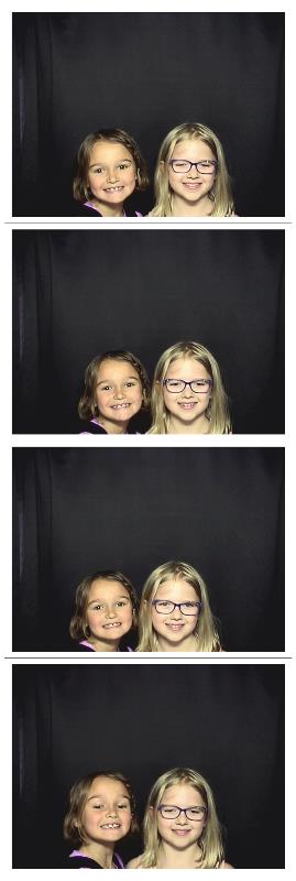 Daddy Daughter Derby Dance  | View more photos from the event at gallery.saycheesephotobooth.com/u/SayCheesePhotoBooth/Daddy-Daughter-Derby-Dance