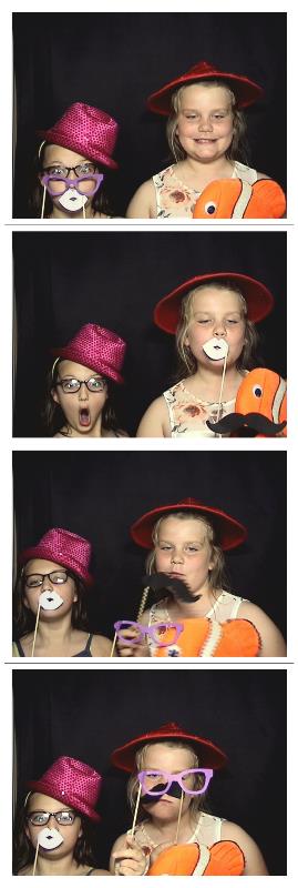 Daddy Daughter Derby Dance  | View more photos from the event at gallery.saycheesephotobooth.com/u/SayCheesePhotoBooth/Daddy-Daughter-Derby-Dance