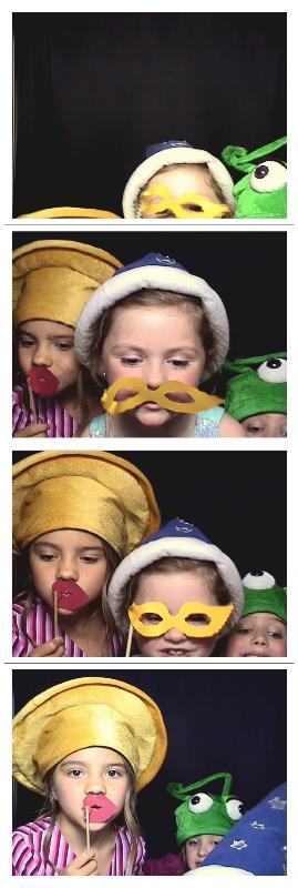 Daddy Daughter Derby Dance  | View more photos from the event at gallery.saycheesephotobooth.com/u/SayCheesePhotoBooth/Daddy-Daughter-Derby-Dance