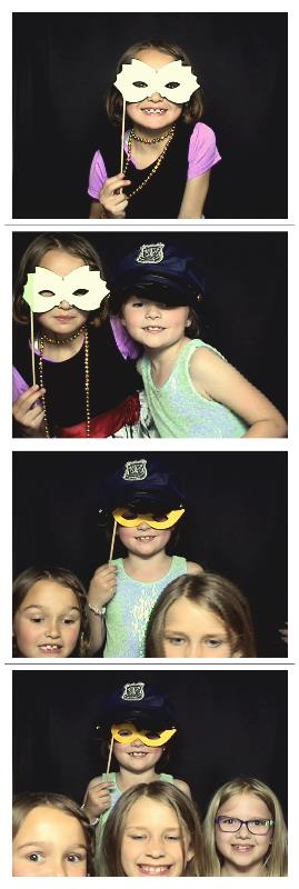 Daddy Daughter Derby Dance  | View more photos from the event at gallery.saycheesephotobooth.com/u/SayCheesePhotoBooth/Daddy-Daughter-Derby-Dance