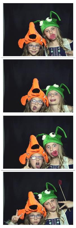 Daddy Daughter Derby Dance  | View more photos from the event at gallery.saycheesephotobooth.com/u/SayCheesePhotoBooth/Daddy-Daughter-Derby-Dance