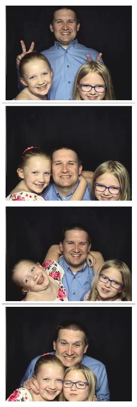 Daddy Daughter Derby Dance  | View more photos from the event at gallery.saycheesephotobooth.com/u/SayCheesePhotoBooth/Daddy-Daughter-Derby-Dance