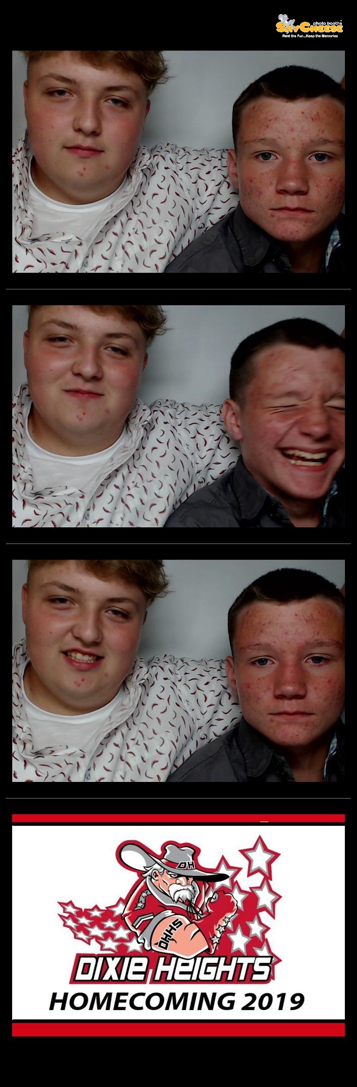 Dixie Heights Homecoming  | View more photos from the event at gallery.saycheesephotobooth.com/u/SayCheesePhotoBooth/Dixie-Heights-Homecoming