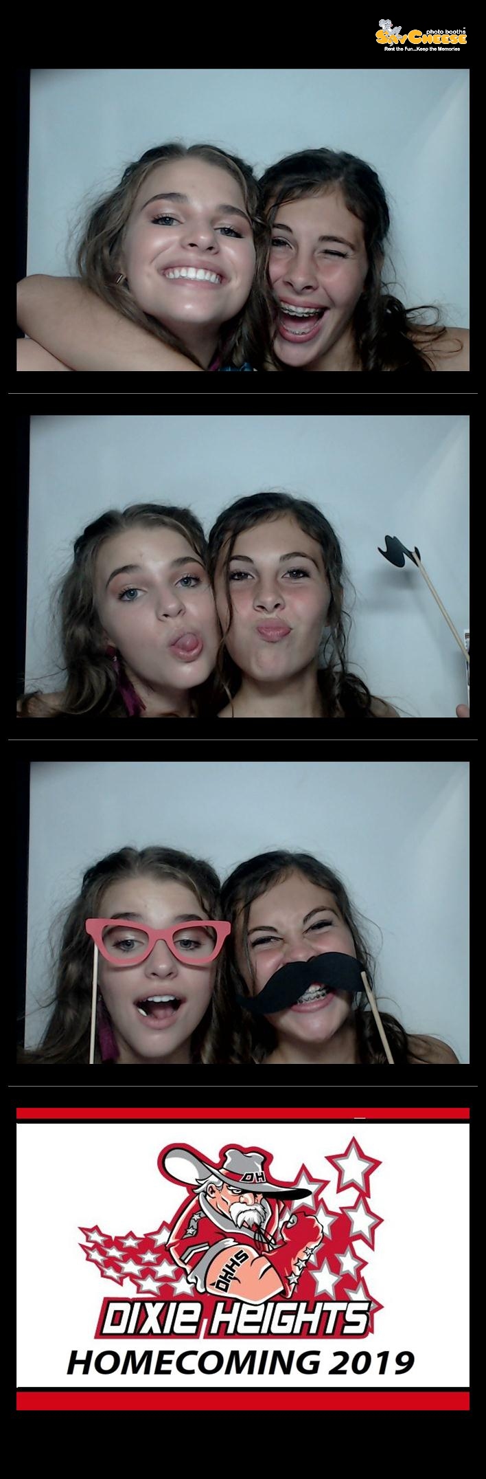 Dixie Heights Homecoming  | View more photos from the event at gallery.saycheesephotobooth.com/u/SayCheesePhotoBooth/Dixie-Heights-Homecoming