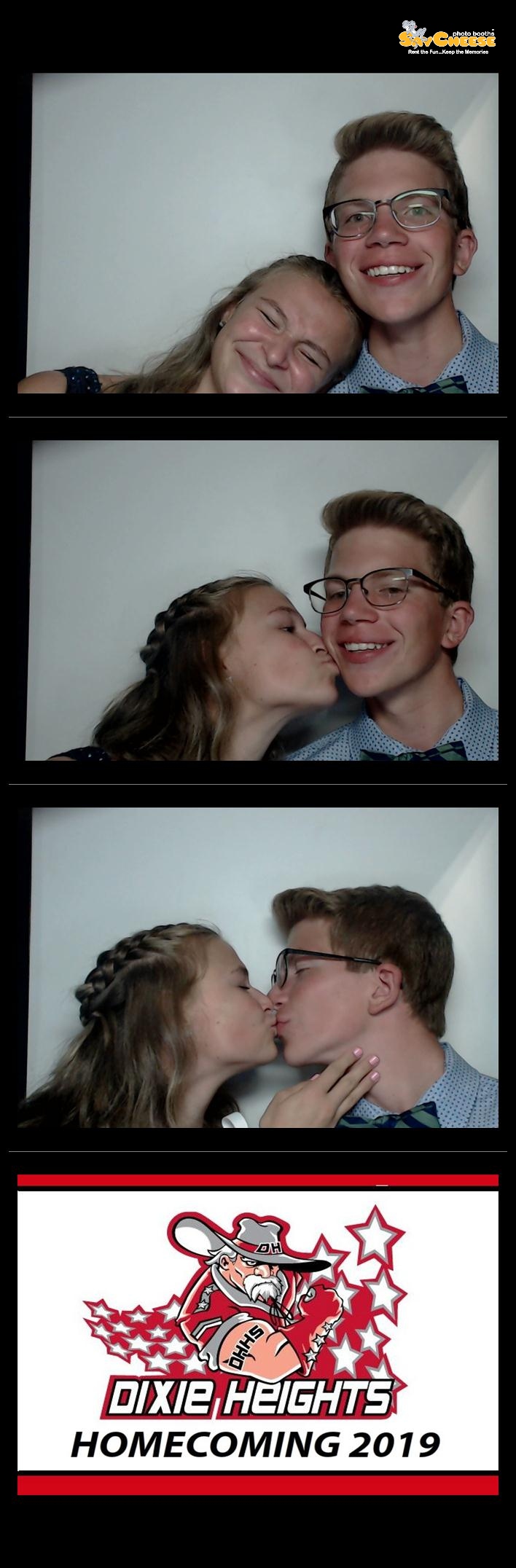Dixie Heights Homecoming  | View more photos from the event at gallery.saycheesephotobooth.com/u/SayCheesePhotoBooth/Dixie-Heights-Homecoming