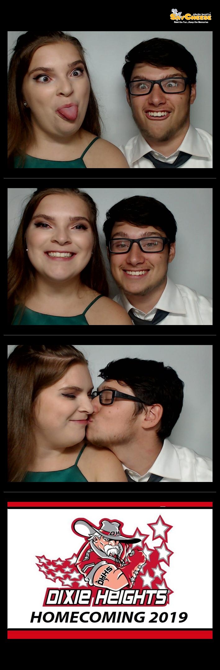 Dixie Heights Homecoming  | View more photos from the event at gallery.saycheesephotobooth.com/u/SayCheesePhotoBooth/Dixie-Heights-Homecoming