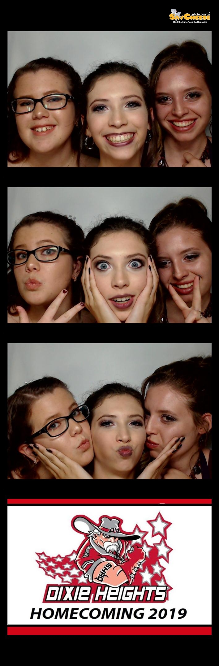 Dixie Heights Homecoming  | View more photos from the event at gallery.saycheesephotobooth.com/u/SayCheesePhotoBooth/Dixie-Heights-Homecoming