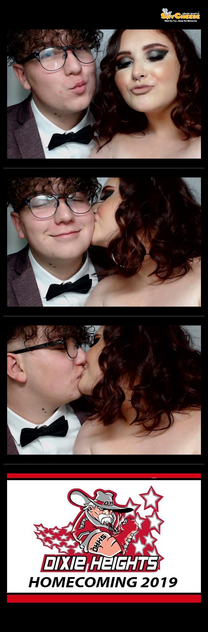 Dixie Heights Homecoming  | View more photos from the event at gallery.saycheesephotobooth.com/u/SayCheesePhotoBooth/Dixie-Heights-Homecoming