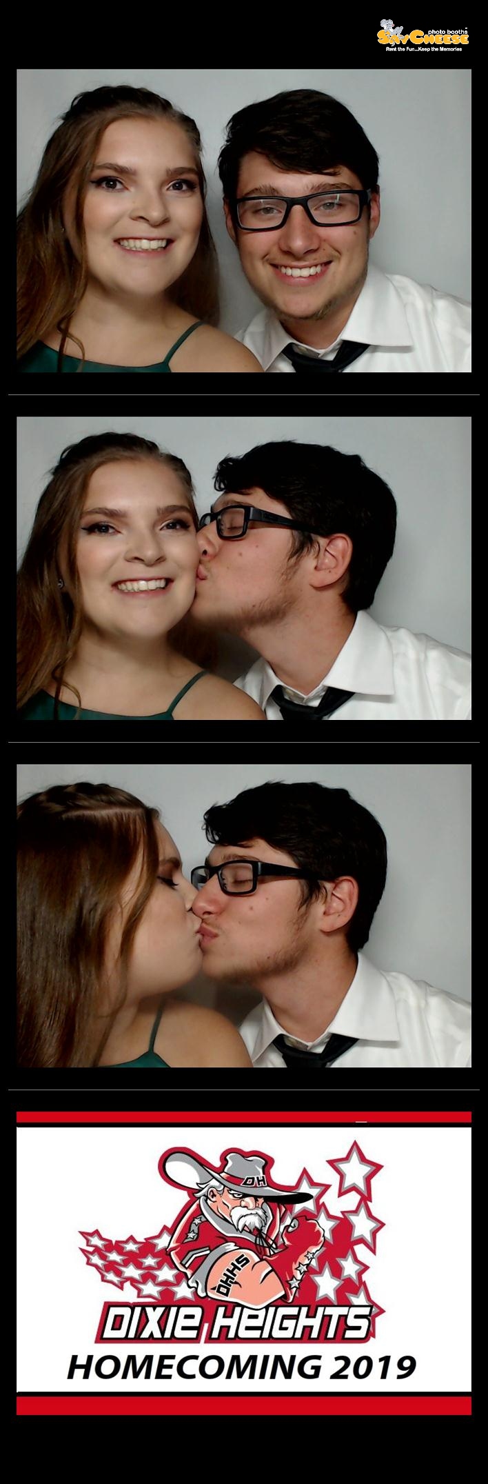 Dixie Heights Homecoming  | View more photos from the event at gallery.saycheesephotobooth.com/u/SayCheesePhotoBooth/Dixie-Heights-Homecoming