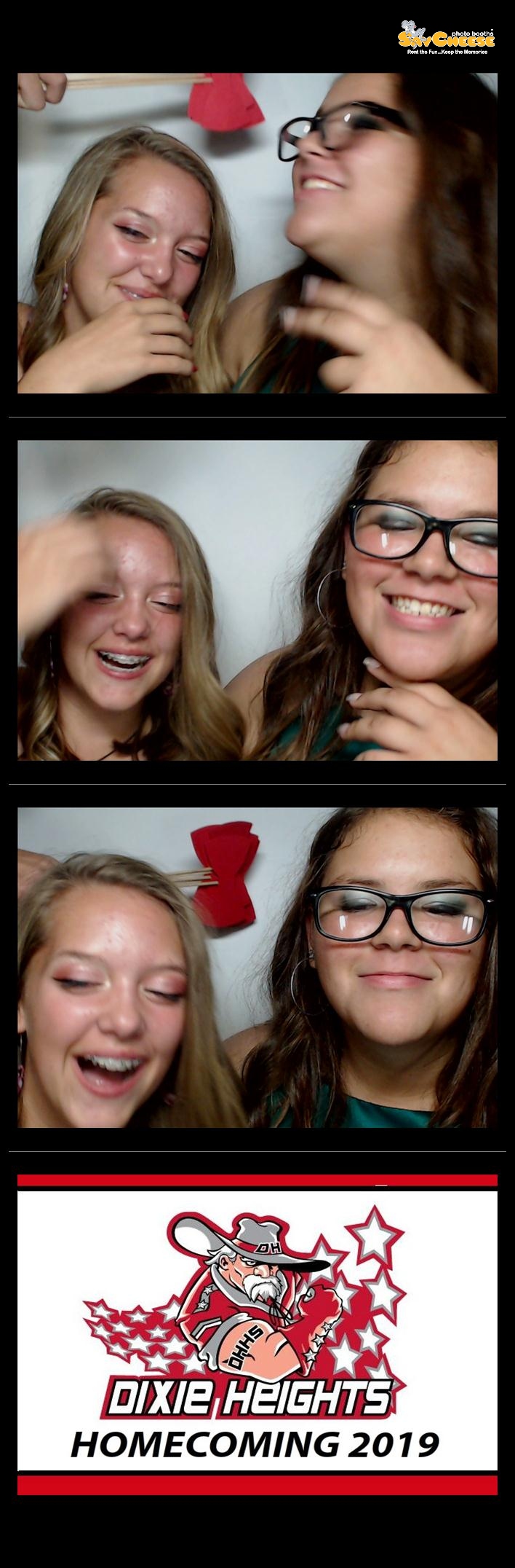 Dixie Heights Homecoming  | View more photos from the event at gallery.saycheesephotobooth.com/u/SayCheesePhotoBooth/Dixie-Heights-Homecoming